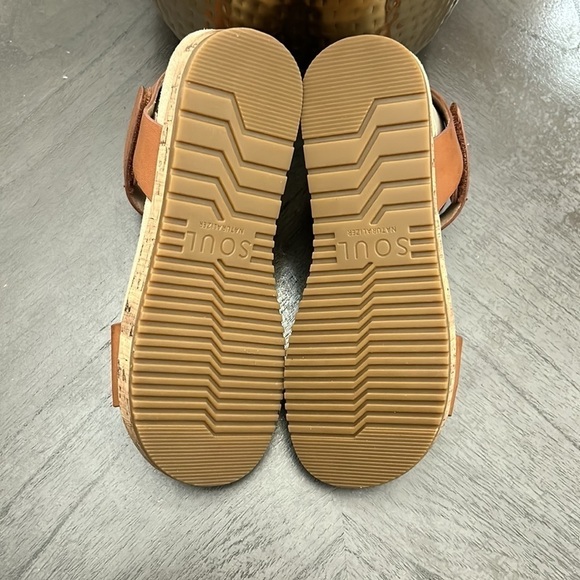 SOUL NATURALIZER Detail Ankle Strap Sandal - Picture 3 of 13